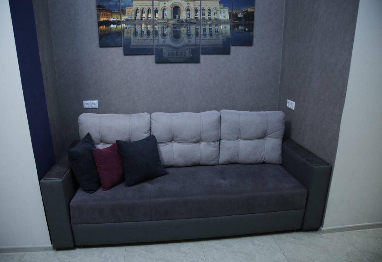 "Royal" Apartment #01 Erivan Exterior foto